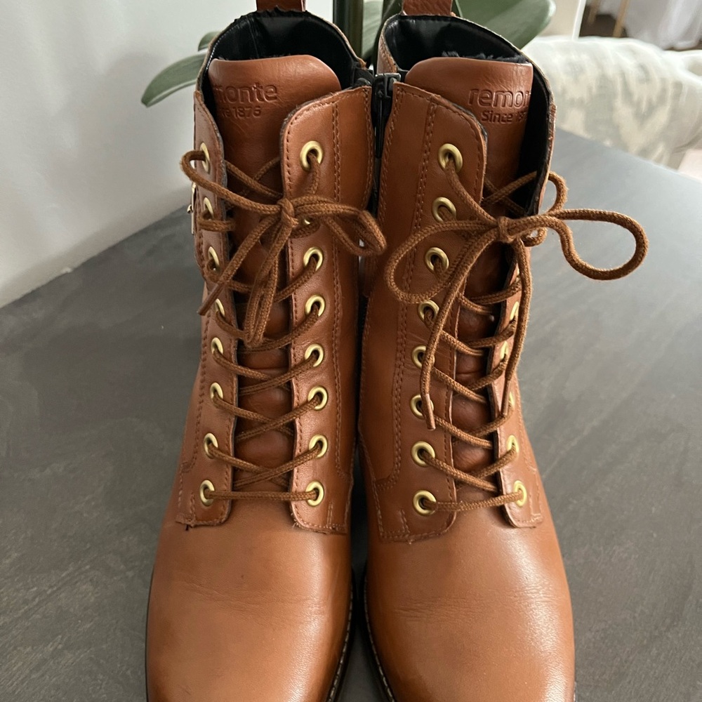 Remonte Brown Lace-Up Leather Ankle Boots - Picture 2 of 9